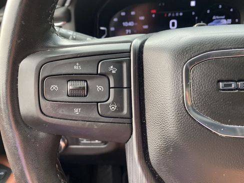 Used 2023 GMC Yukon XL Denali Ultimate AWD/4WD image 21