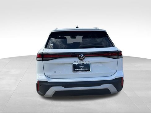 New 2026 Volkswagen Tiguan S FWD image 4