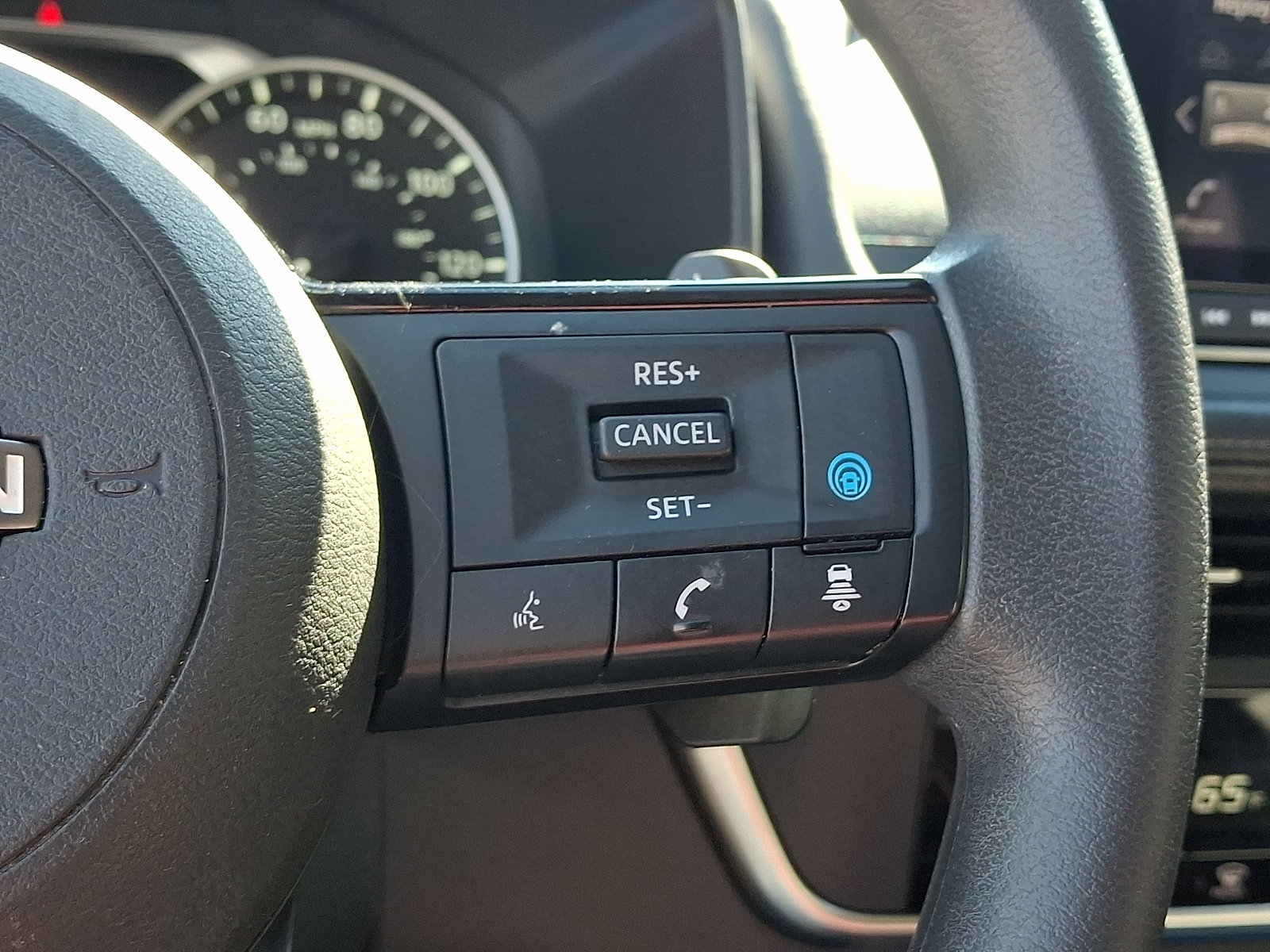 Certified 2023 Nissan Rogue SV AWD/4WD image 23