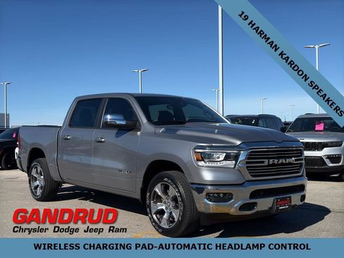 Used 2023 RAM 1500 Laramie AWD/4WD image 1