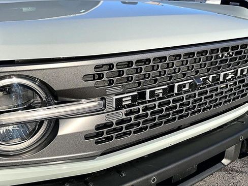 Certified 2024 Ford Bronco Badlands image 28