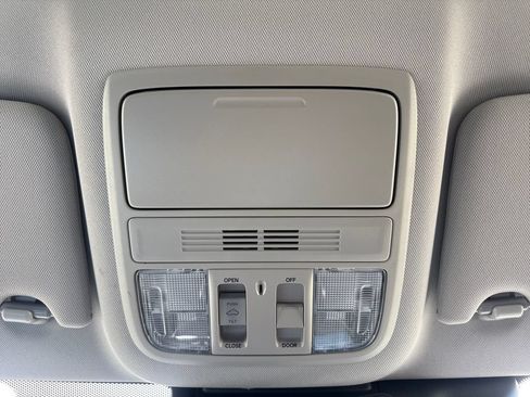 Used 2021 Honda Accord EX-L image 27