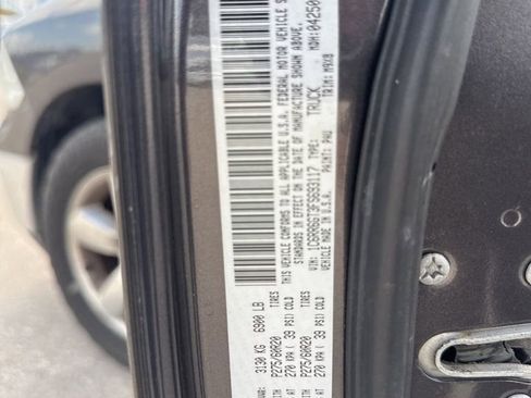 Used 2015 RAM 1500 Big Horn image 11