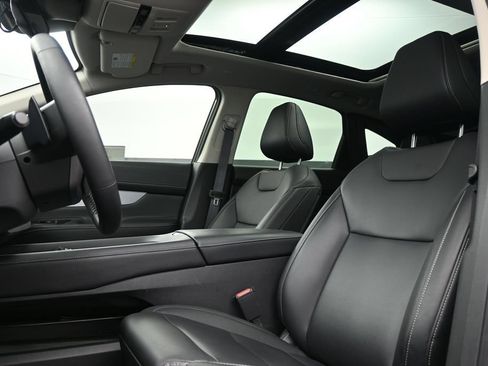 Certified 2025 Nissan Murano SL AWD/4WD image 14