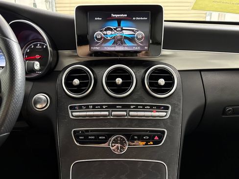 Used 2018 Mercedes-Benz C 300 Sedan image 16