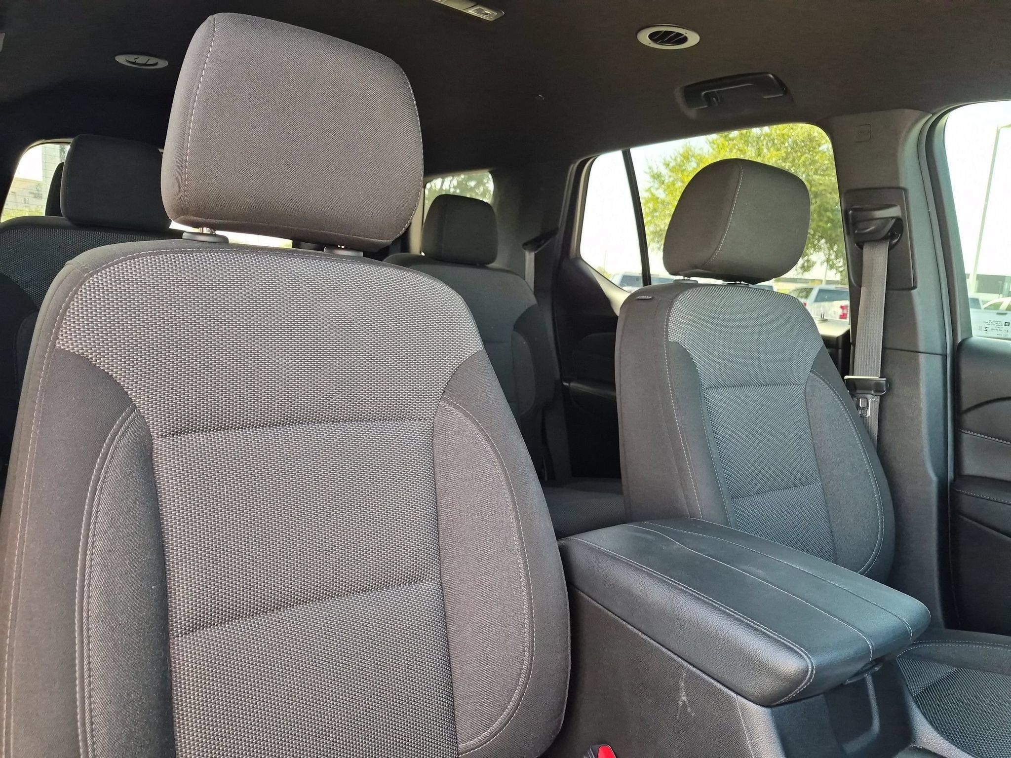 Certified 2023 Chevrolet Traverse LT FWD image 31