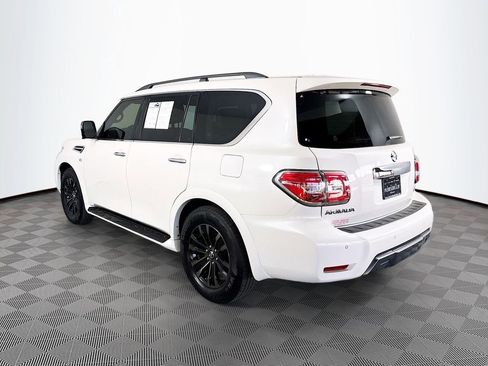 Used 2020 Nissan Armada Platinum w/ Captain's Chairs Package RWD image 5