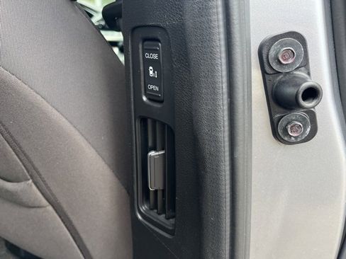 Used 2023 Honda Odyssey EX image 26