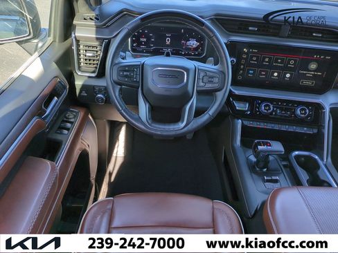 Used 2024 GMC Sierra 1500 Denali Ultimate image 15