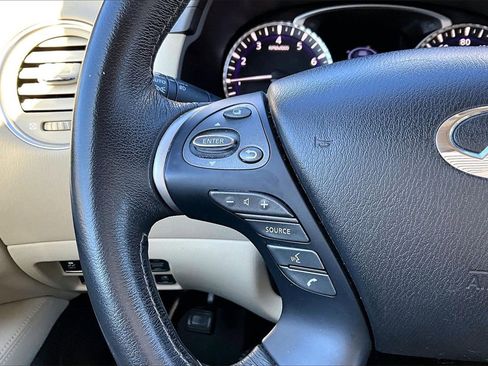 Used 2017 INFINITI QX60 Luxe w/ Deluxe Technology Package image 31