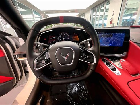Used 2024 Chevrolet Corvette Stingray Preferred Cpe w/ 2LT image 6