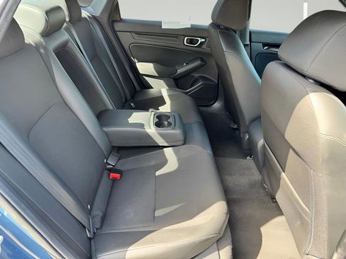 Used 2025 Honda Civic Sport image 17