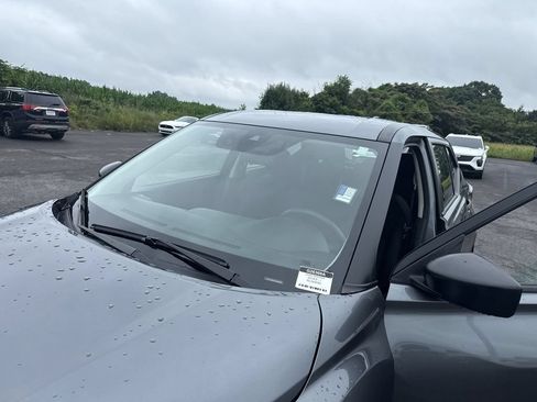 Used 2024 Nissan Kicks S FWD image 37