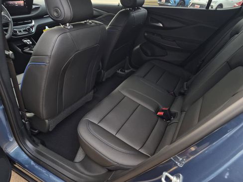 New 2026 Buick Envista Sport Touring image 9