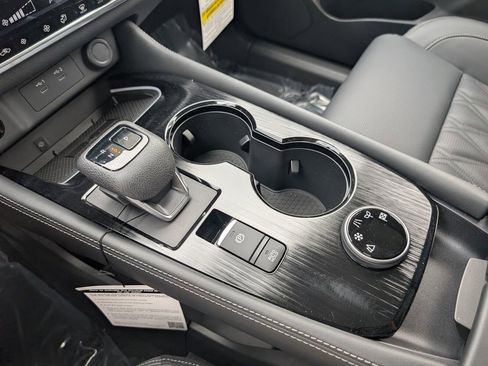 New 2026 Nissan Rogue Platinum AWD/4WD image 19