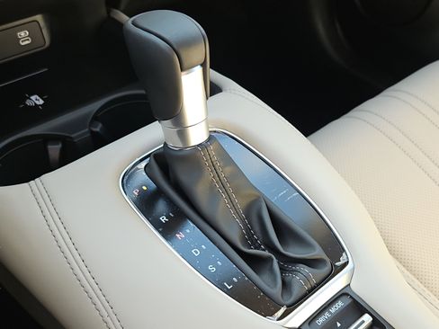 New 2027 Honda HR-V EX-L image 16
