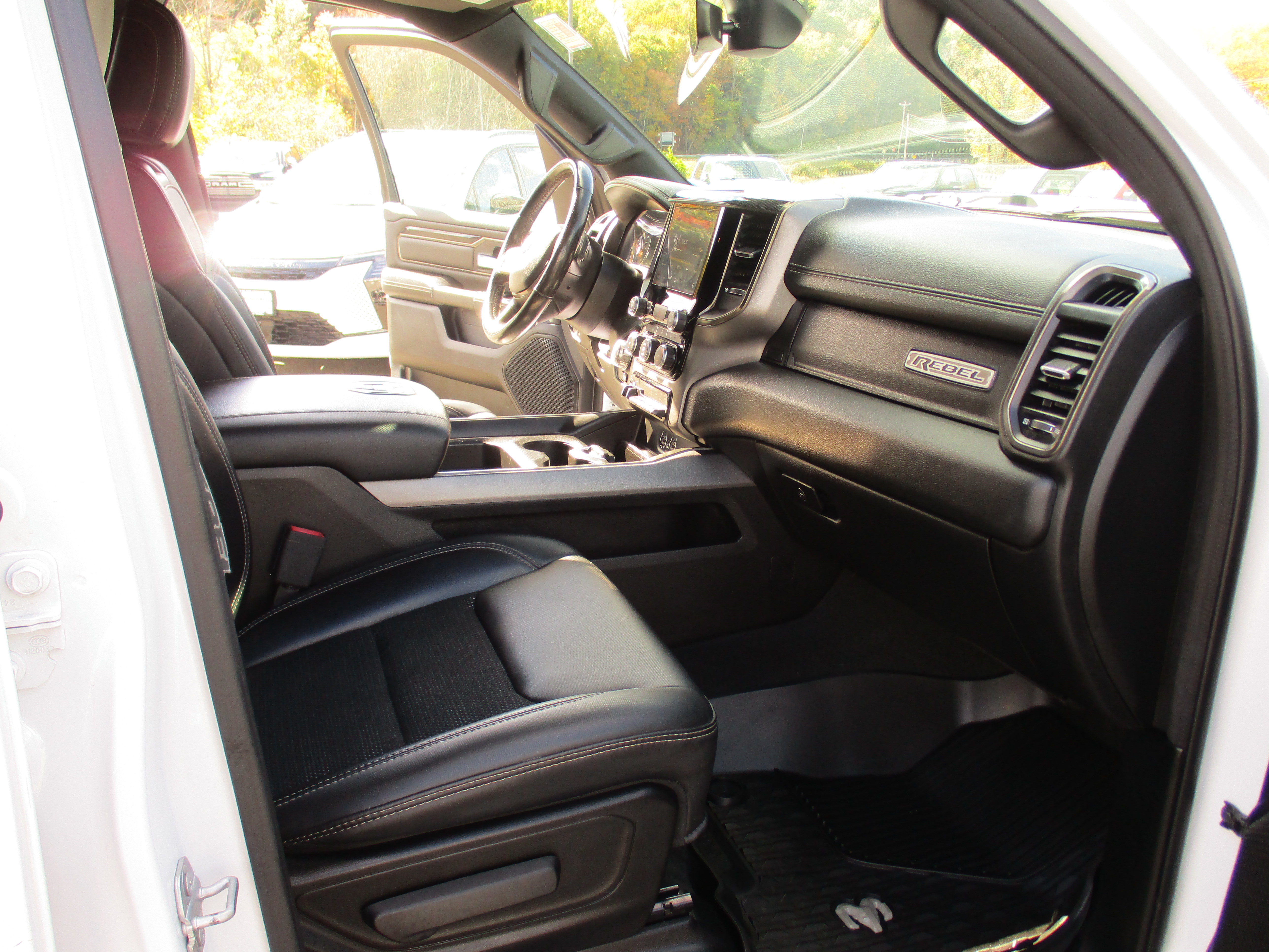 Used 2020 RAM 1500 Rebel w/ Rebel Level 2 Equipment Group AWD/4WD image 14