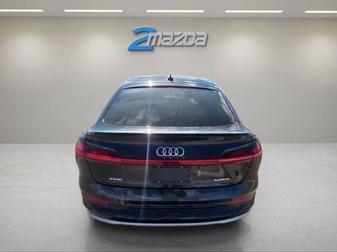 Used 2020 Audi e-tron Premium Plus image 4