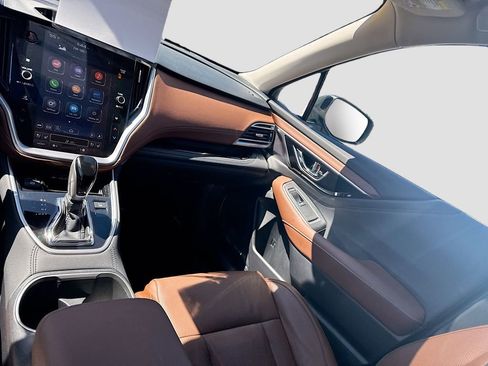 Used 2025 Subaru Outback Touring w/ Tech Package 3 AWD/4WD image 22