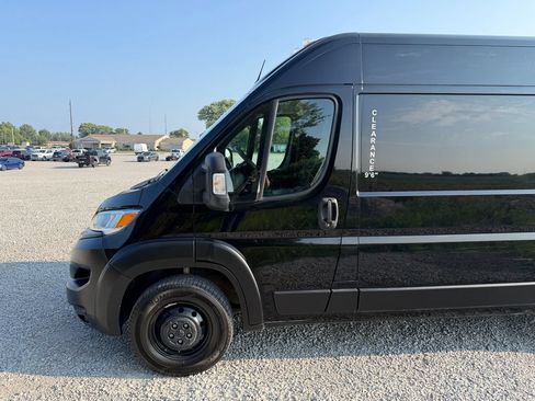 Used 2023 RAM ProMaster 2500 FWD image 31