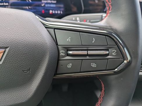 Used 2025 Chevrolet Equinox RS w/ Safety and Technology Package FWD image 23