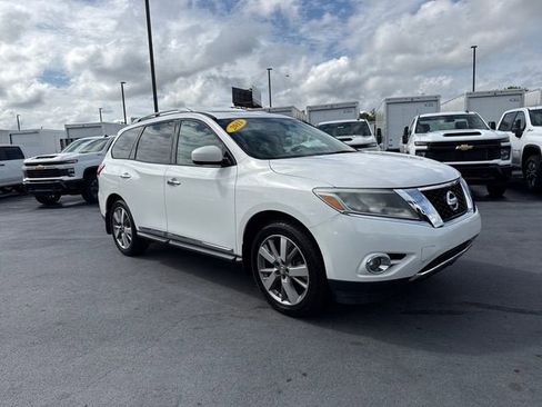 Used 2013 Nissan Pathfinder Platinum w/ Platinum Premium Pkg AWD/4WD image 1