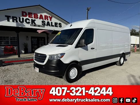 Used 2019 Freightliner Sprinter 170 image 1