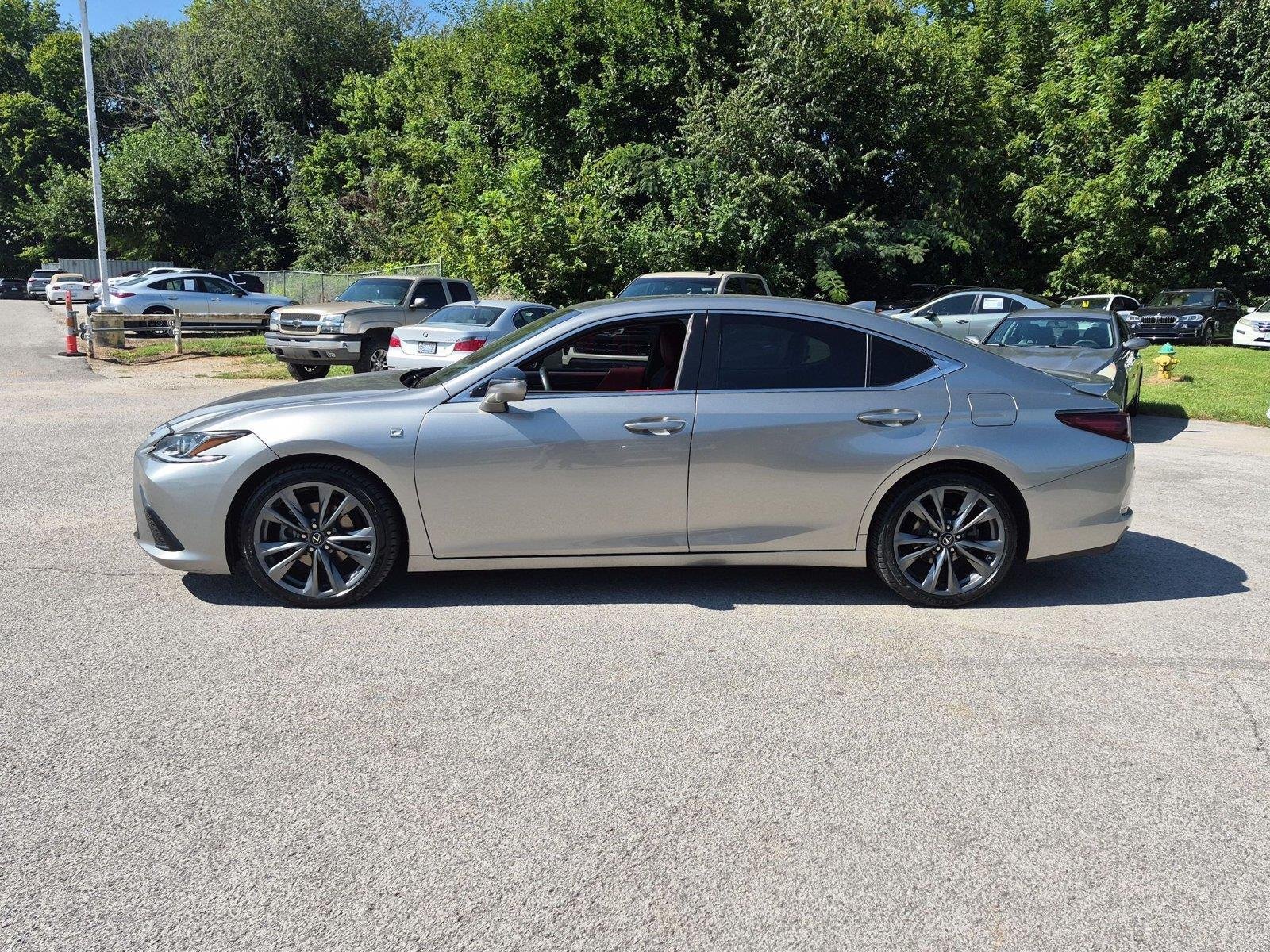 Used 2021 Lexus ES 350 F Sport w/ Protection Package (P3) FWD image 2