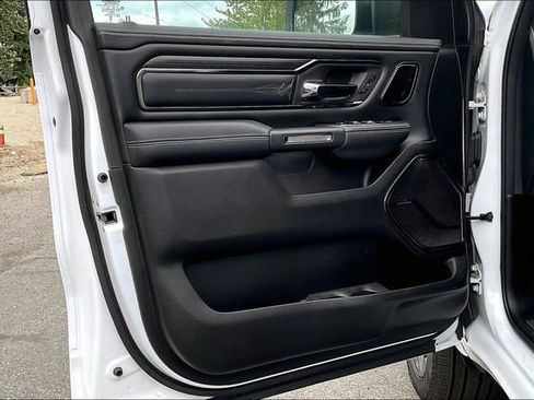New 2024 RAM 1500 Limited image 21