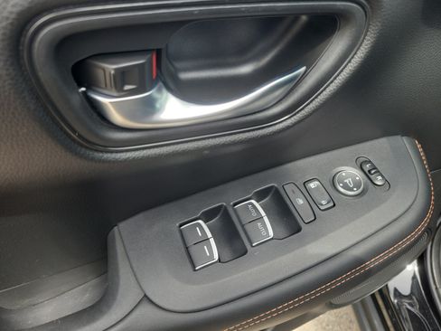 Used 2023 Honda HR-V Sport image 20