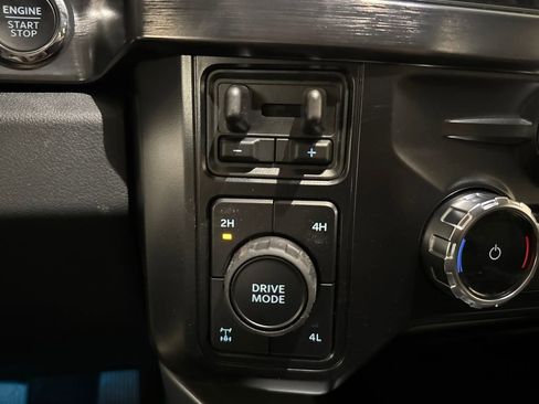 New 2026 Ford F350 Lariat w/ Black Appearance Package image 31