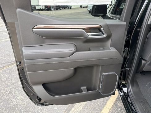 New 2026 Chevrolet Silverado 1500 LT w/ Safety Package AWD/4WD image 22