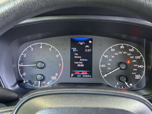 Used 2025 Toyota Corolla LE FWD image 38