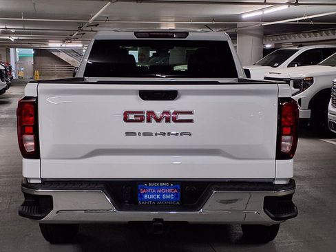 Used 2025 GMC Sierra 1500 Pro w/ Pro Value Package image 4