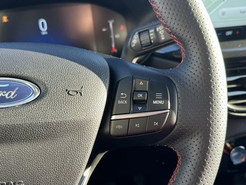 Used 2025 Ford Escape ST-Line Select w/ Tech Pack #1 image 26