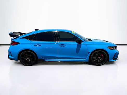 Used 2024 Honda Civic Type R image 4