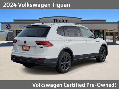 Used 2024 Volkswagen Tiguan SE AWD/4WD image 4
