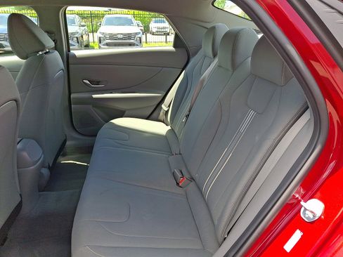 Certified 2023 Hyundai Elantra SEL w/ Convenience Package FWD image 10