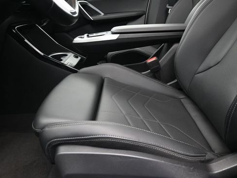 Certified 2025 BMW X1 xDrive28i AWD/4WD image 13