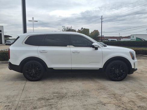 Used 2020 Kia Telluride SX w/ Towing Package image 8