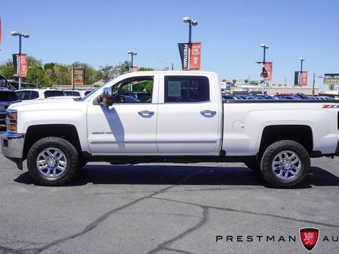 Used 2019 Chevrolet Silverado 2500 LTZ w/ LTZ Plus Package AWD/4WD image 15