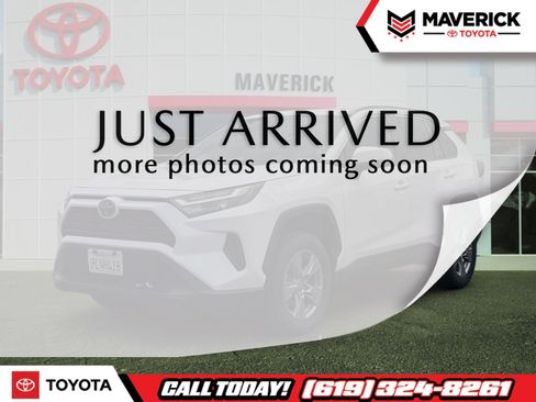 Used 2024 Toyota RAV4 XLE FWD image 1