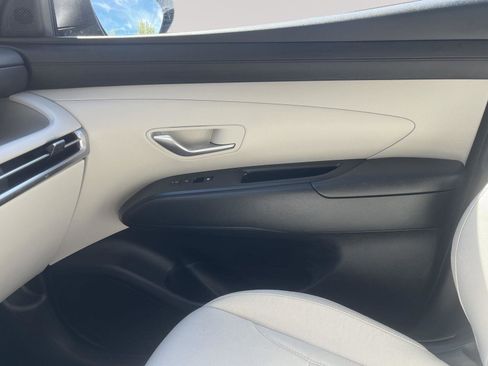 Used 2025 Hyundai Tucson SEL AWD/4WD image 23
