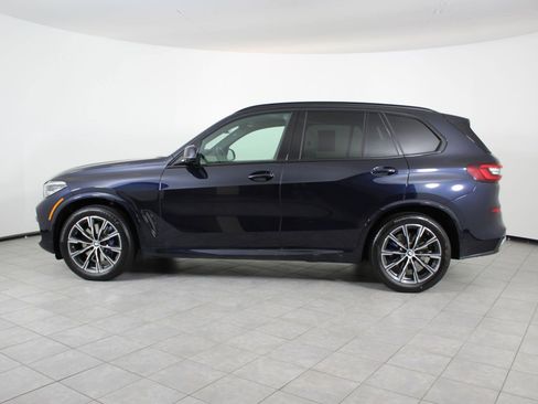 Certified 2023 BMW X5 xDrive40i w/ M Sport Package image 2