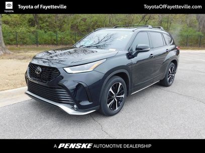 Used 2022 Toyota Highlander XSE