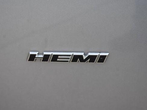 Used 2018 Dodge Challenger R/T Plus image 10