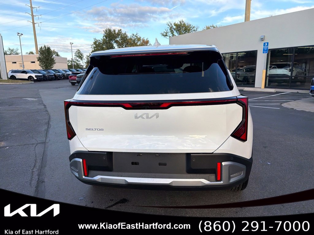 New 2027 Kia Seltos EX FWD image 9