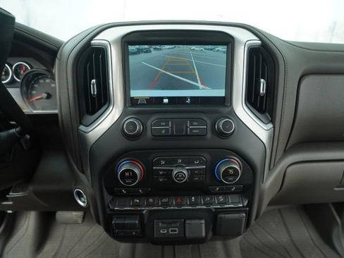 Used 2019 Chevrolet Silverado 1500 LTZ image 28