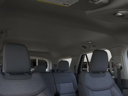 New 2026 Ford Explorer Active RWD image 22