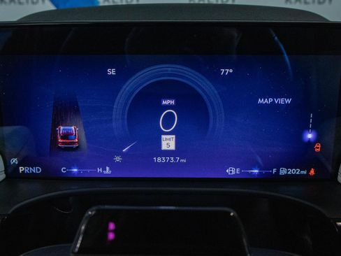 Used 2025 Lincoln Aviator Reserve w/ Equipment Group 201A image 16